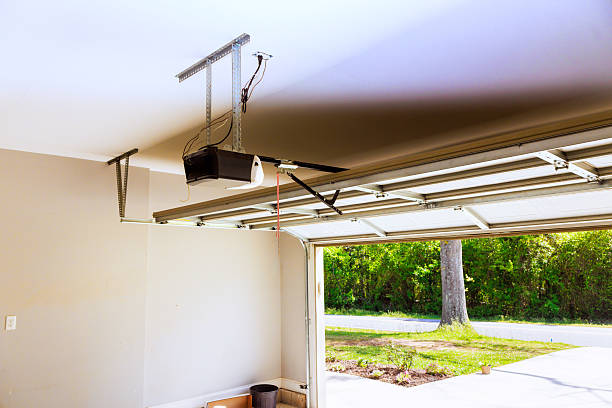 Top rated local Garage Door Installation specialists in Patterson Tract, CA